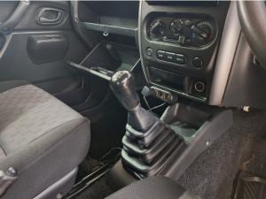 Suzuki Jimny 1.3 - Image 10