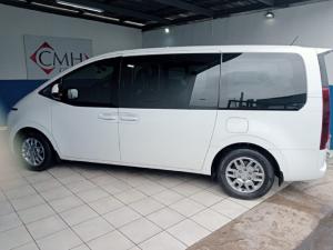 Hyundai Staria 2.2D Executive 9-seater - Image 2