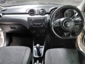 Suzuki Swift 1.2 GL auto - Image 9