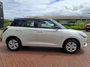 Suzuki Swift 1.2 GL+ auto - Image 3