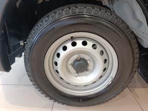 Toyota Hilux 2.4GD single cab S (aircon) - Image 8