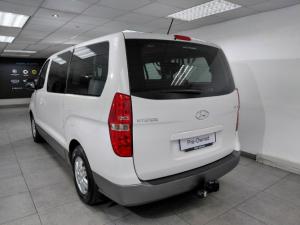 Hyundai H-1 2.4 bus GLS - Image 3