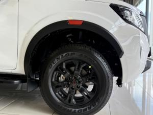 Nissan Navara 2.5DDTi double cab Pro-4X 4x4 - Image 11
