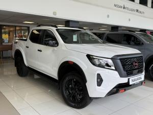 Nissan Navara 2.5DDTi double cab Pro-4X 4x4 - Image 1
