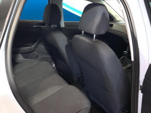Volkswagen Polo hatch 1.0TSI Comfortline - Image 18