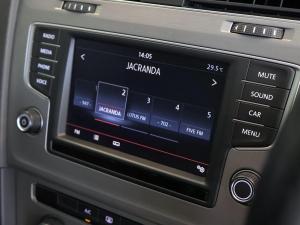 Volkswagen Golf 1.4TSI Comfortline auto - Image 11