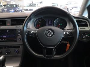 Volkswagen Golf 1.4TSI Comfortline auto - Image 12