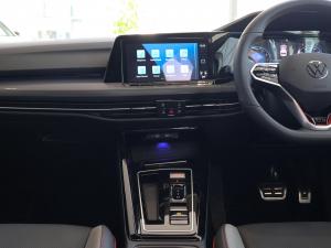 Volkswagen Golf GTI - Image 11