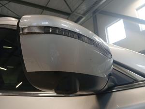 Nissan X-Trail 2.5 4x4 Tekna - Image 4
