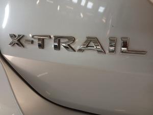 Nissan X-Trail 2.5 4x4 Tekna - Image 6