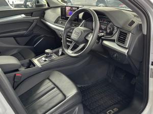 Audi Q5 40TDI quattro Advanced - Image 13
