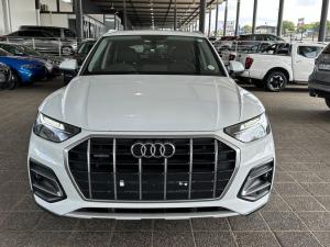 Audi Q5 40TDI quattro Advanced - Image 2