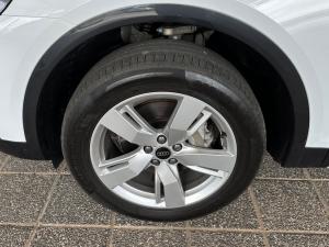 Audi Q5 40TDI quattro Advanced - Image 5