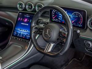 Mercedes-Benz C-Class C220d Avantgarde - Image 12
