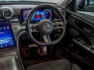 Mercedes-Benz C-Class C220d Avantgarde - Image 13