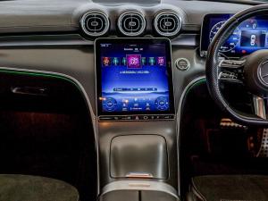 Mercedes-Benz C-Class C220d Avantgarde - Image 14