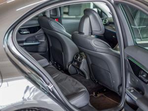 Mercedes-Benz C-Class C220d Avantgarde - Image 20