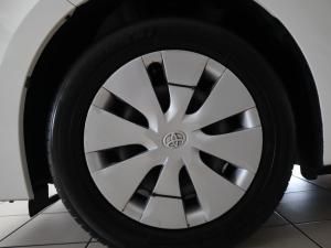 Toyota Corolla Quest 1.8 Plus manual - Image 24