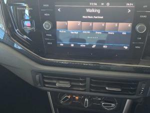 Volkswagen Polo hatch 1.0TSI Life manual - Image 16