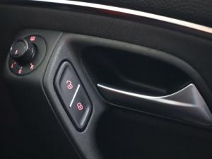 Volkswagen Polo hatch 1.2TSI Comfortline - Image 23