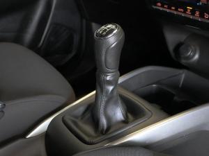 Suzuki Baleno 1.5 GLX manual - Image 19