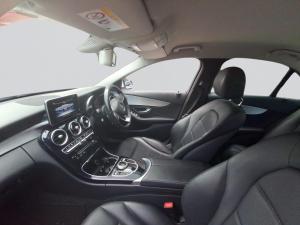 Mercedes-Benz C200 automatic - Image 3