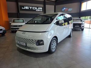 2024 Hyundai Staria 2.2D Executive automatic
