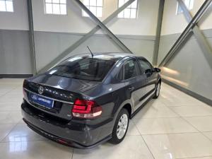 Volkswagen Polo sedan 1.6 Comfortline - Image 14