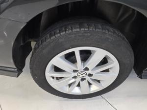 Volkswagen Polo sedan 1.6 Comfortline - Image 26