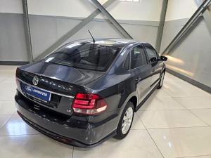 Volkswagen Polo sedan 1.6 Comfortline - Image 5