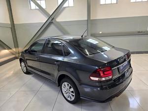 Volkswagen Polo sedan 1.6 Comfortline - Image 8