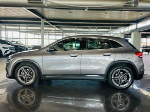 Mercedes-Benz GLA GLA200d Progressive - Image 10