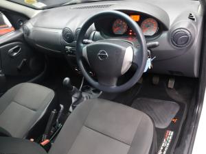 Nissan NP200 1.6i safety pack (aircon) - Image 8
