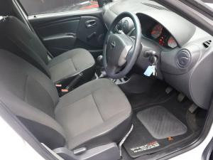 Nissan NP200 1.6i safety pack (aircon) - Image 9