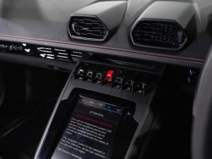 Lamborghini Huracan Evo coupe - Image 18