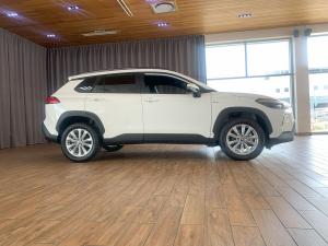 Toyota Corolla Cross 1.8 HEV XR - Image 11