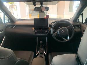 Toyota Corolla Cross 1.8 HEV XS - Image 15