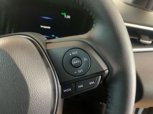 Toyota Corolla Cross 1.8 HEV XS - Image 18