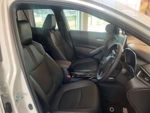 Toyota Corolla Cross 1.8 HEV XS - Image 6