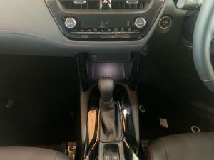 Toyota Corolla Cross 1.8 GR-Sport - Image 13