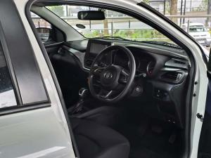 Toyota Starlet 1.5 XS auto - Image 9