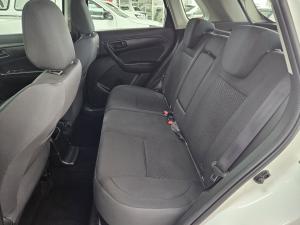 Toyota Urban Cruiser 1.5 XS - Image 12