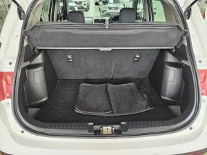 Toyota Urban Cruiser 1.5 XS - Image 13