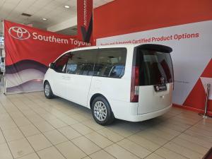 Hyundai Staria 2.2D Executive 11-seater - Image 11