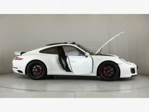 Porsche 911 Carrera GTS coupe - Image 26