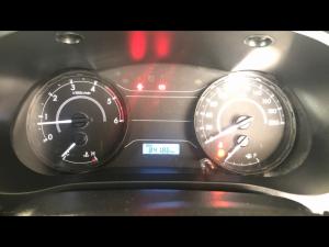 Toyota Hilux 2.4GD single cab S - Image 9