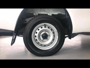 Toyota Hilux 2.4GD single cab S - Image 20