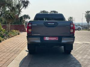 Toyota Hilux 2.8GD-6 48V double cab Legend - Image 5