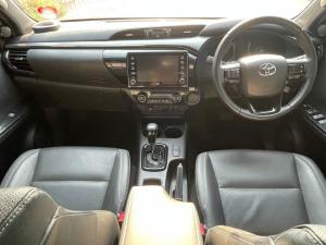 Toyota Hilux 2.8GD-6 48V double cab Legend - Image 6