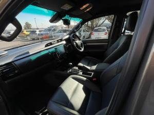 Toyota Hilux 2.8GD-6 48V double cab Legend - Image 7